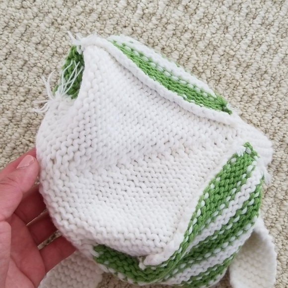 ๐3 for $10๐ NWOT Cat Beanie - Picture 4 of 4